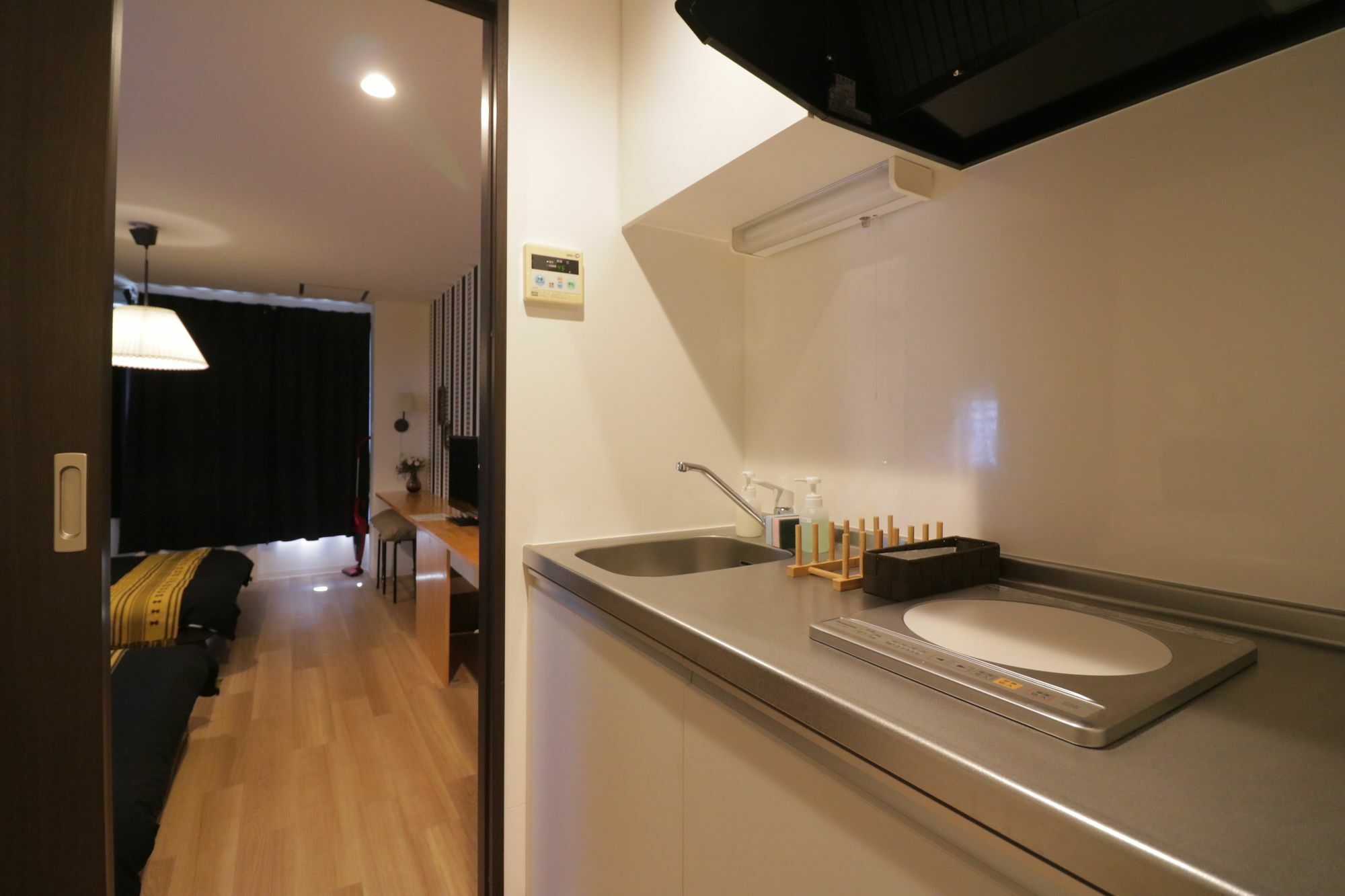 Hg Cozy Hotel No 47 天神橋筋六丁目駅前 Osaka Exteriör bild